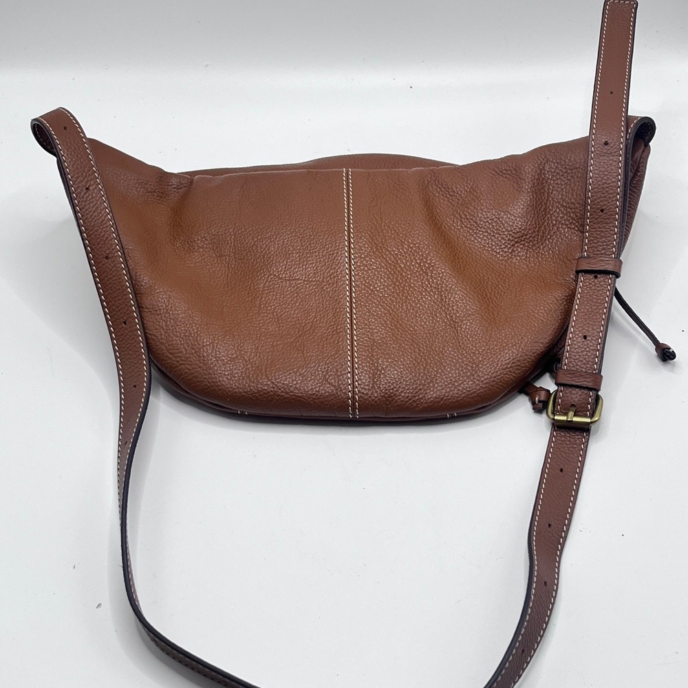 Lucky Brand Cognac Pebbled Leather Belt Bag Fanny Pack Brown White Stitching - Picture 2 of 9